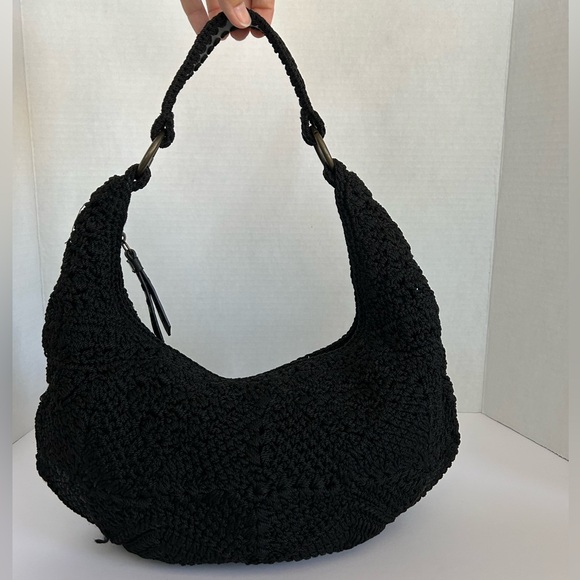 Black Sak Crocheted Sling Purse - Picture 1 of 7